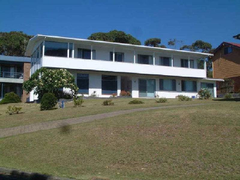 20 Shipton Crescent, Mollymook NSW 2539