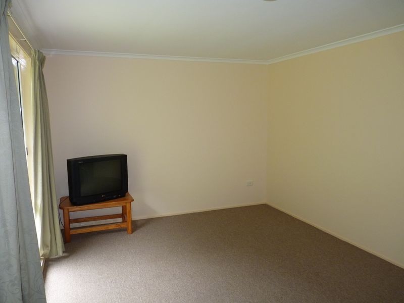 11 Stewart Street, Lake Conjola NSW 2539