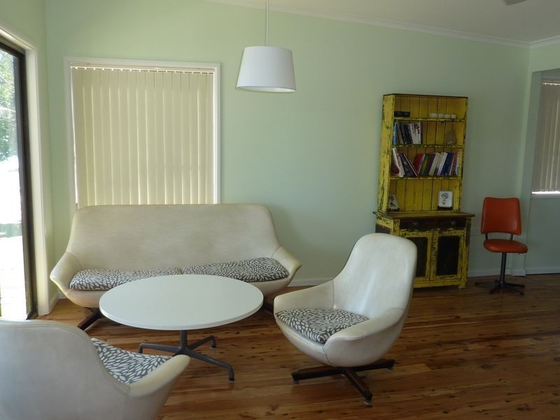 55 Carroll Avenue, Lake Conjola NSW 2539