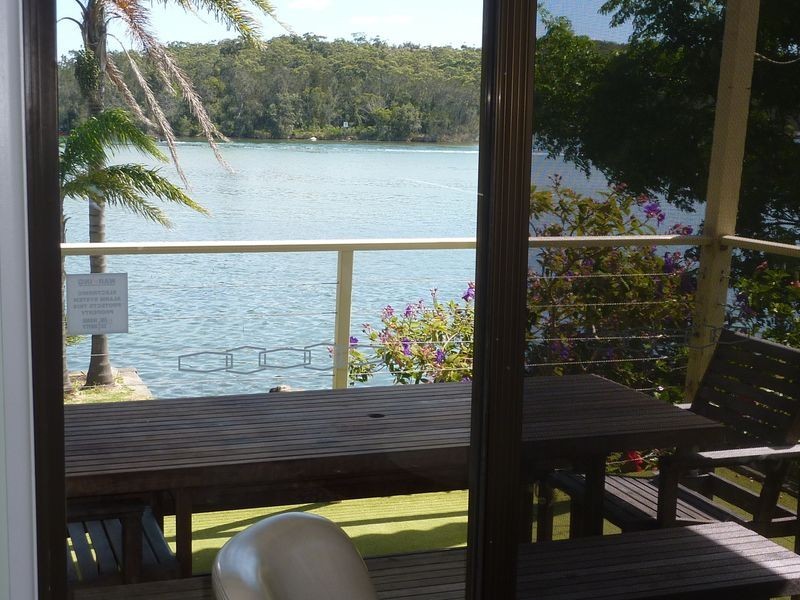 55 Carroll Avenue, Lake Conjola NSW 2539