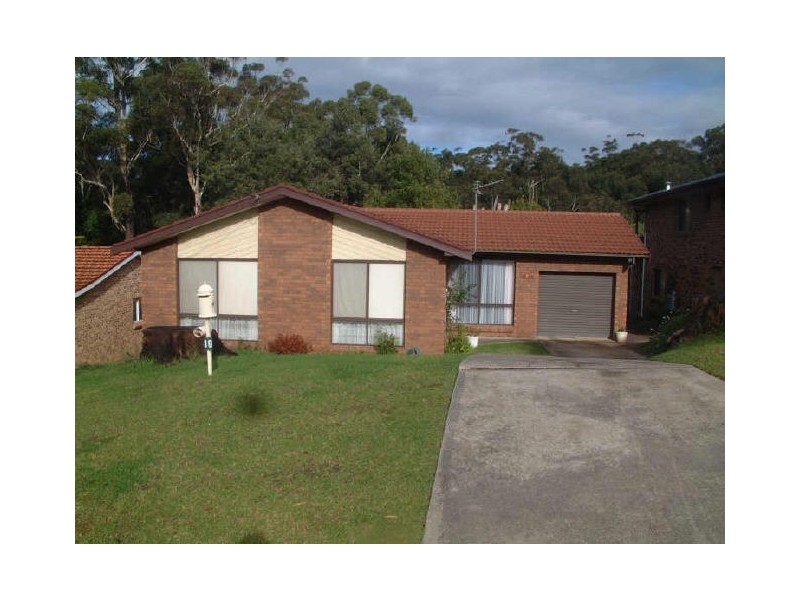 19 Valley Drive, Mollymook NSW 2539