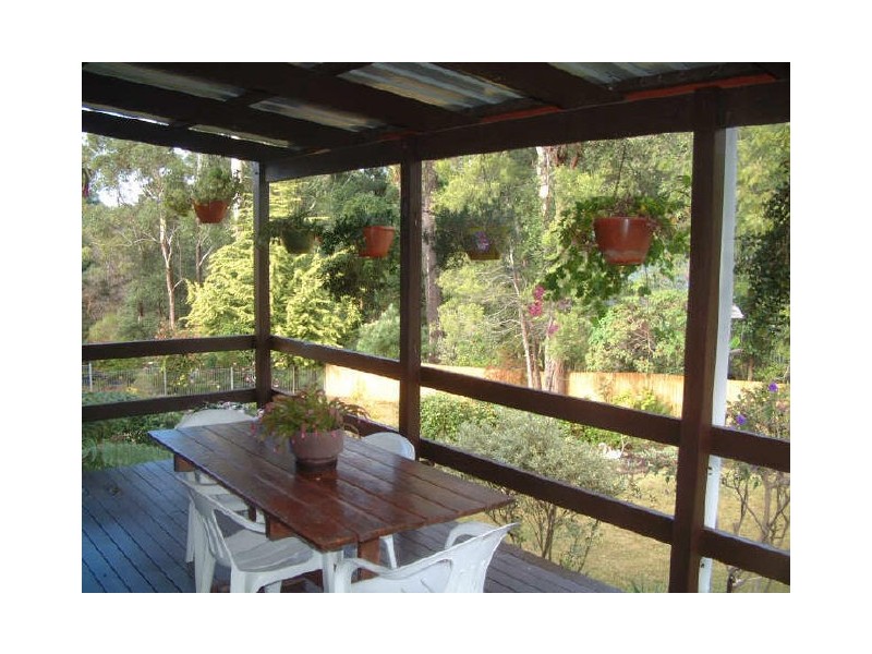 19 Valley Drive, Mollymook NSW 2539