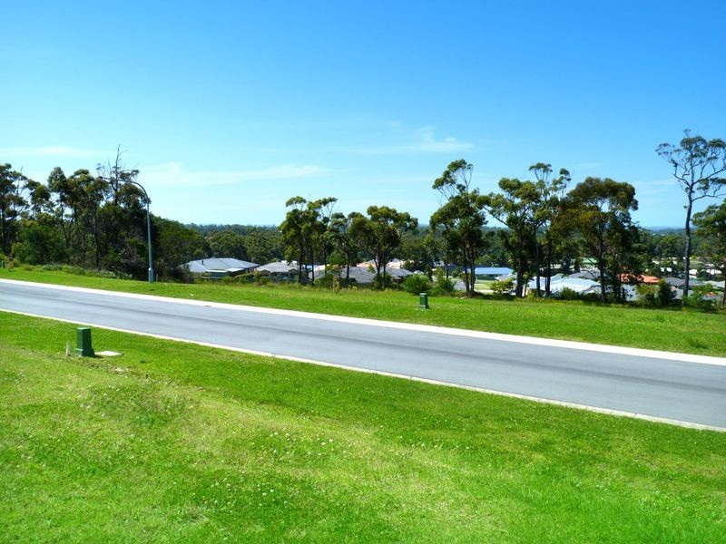 Rose Gum/White Gum Avenue, Ulladulla NSW 2539