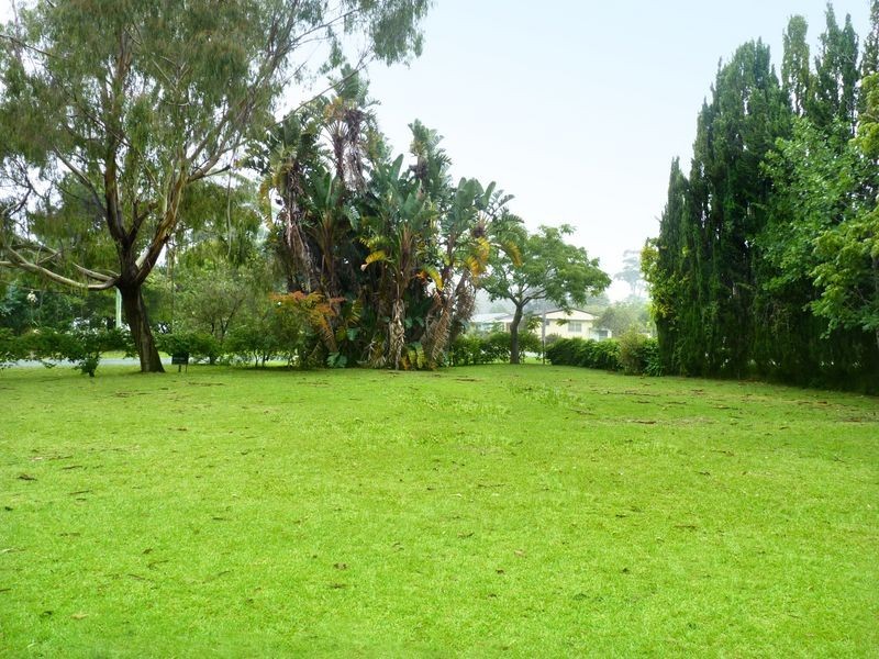 19 Oak Avenue, Lake Tabourie NSW 2539