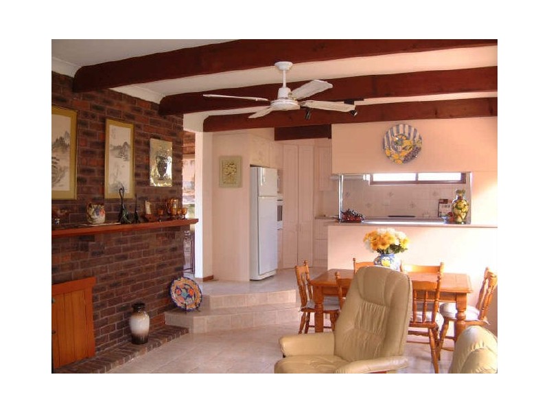34 Seaview Street, Mollymook NSW 2539