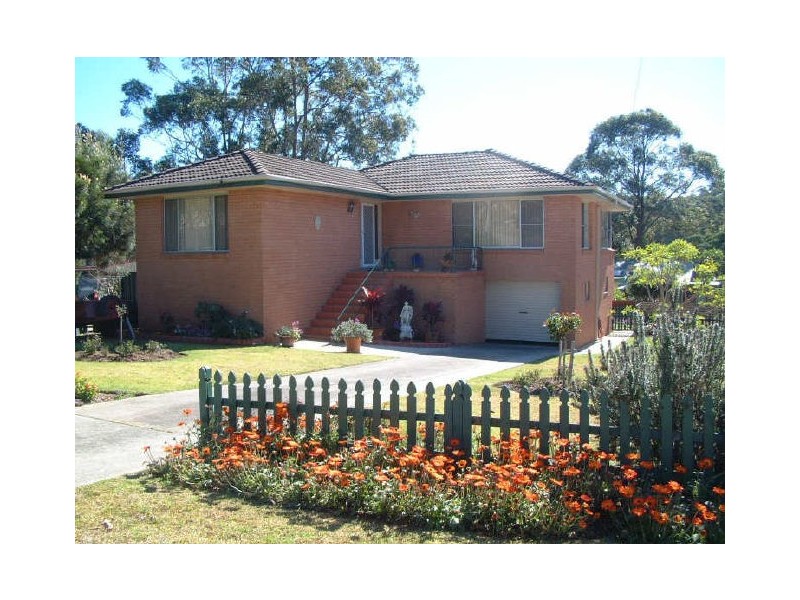 25 Mercury Drive, Lake Tabourie NSW 2539