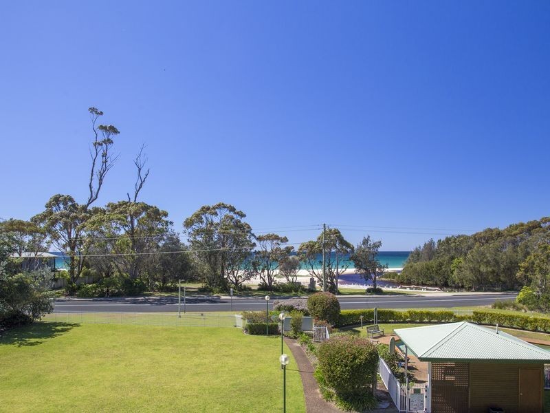 17/1A Mitchell Parade, Mollymook NSW 2539