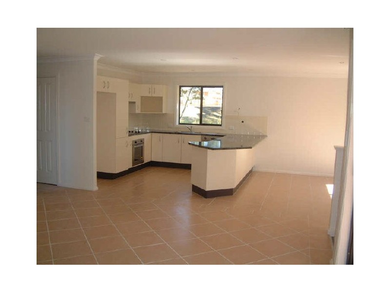 42 Royal Mantle Drive, Ulladulla NSW 2539
