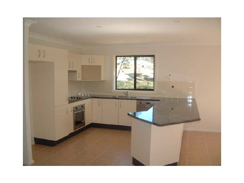42 Royal Mantle Drive, Ulladulla NSW 2539