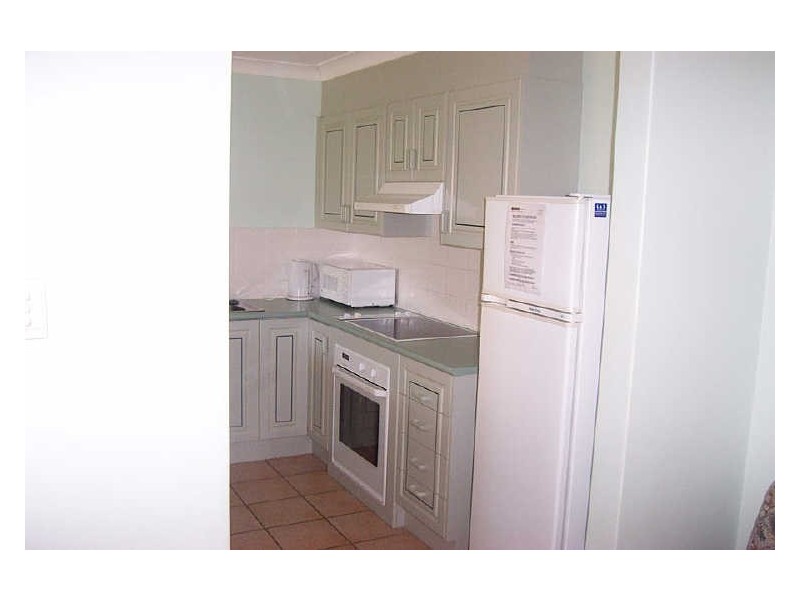 2/5 Murramerang Street, Mollymook NSW 2539