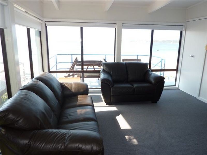 1/28 Beach Rd, Mollymook NSW 2539