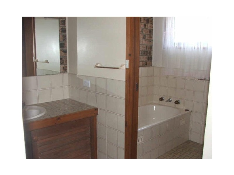 1/28-30 Clyde Street, Mollymook NSW 2539
