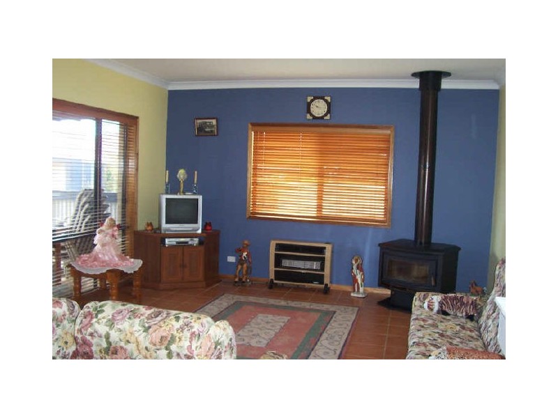 32 Walpole Avenue, Ulladulla NSW 2539