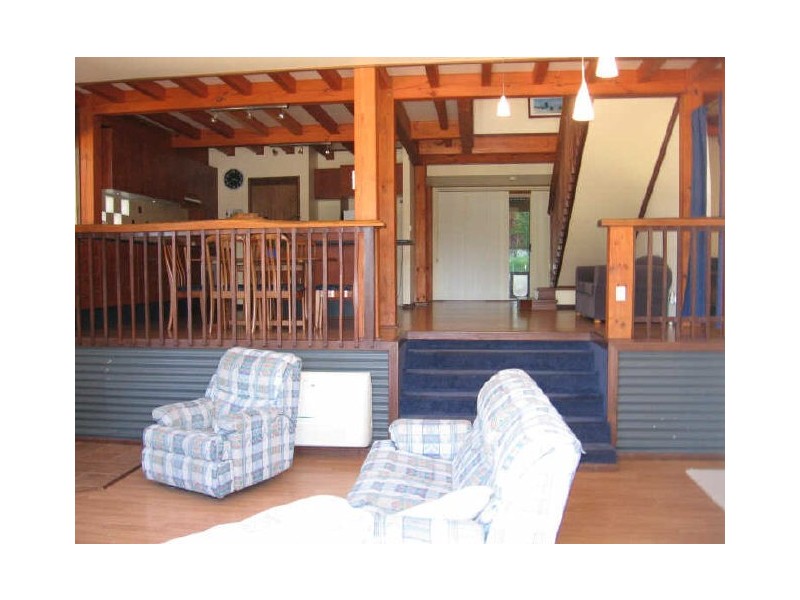 13 Blake Place, Narrawallee NSW 2539
