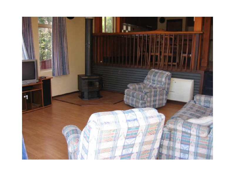 13 Blake Place, Narrawallee NSW 2539