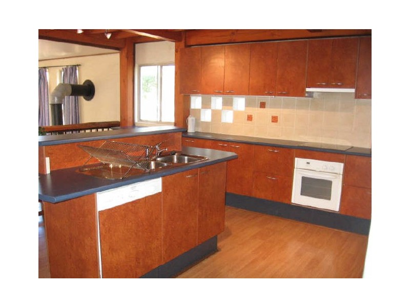 13 Blake Place, Narrawallee NSW 2539