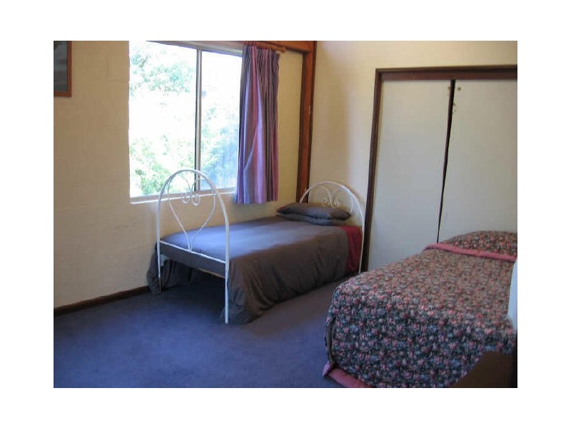 13 Blake Place, Narrawallee NSW 2539