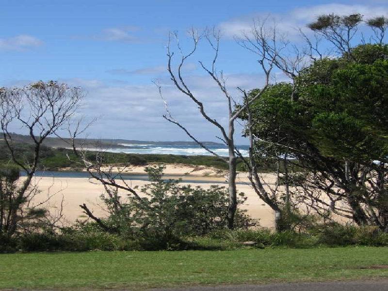 5 Seaside Parade, Dolphin Point NSW 2539