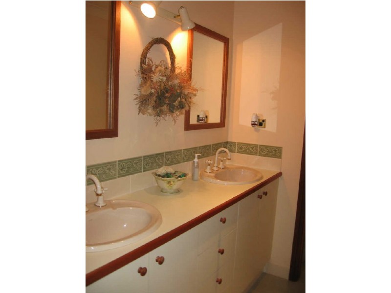 34 Harold Street, Kings Point NSW 2539