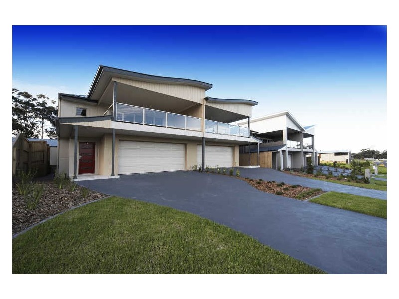 2/24-26 Wuru Drive, Burrill Lake NSW 2539