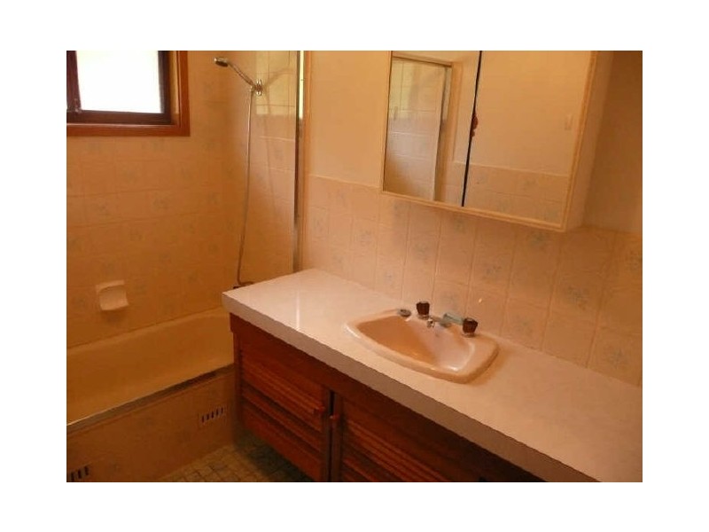 2 Bombora Crescent, Mollymook NSW 2539