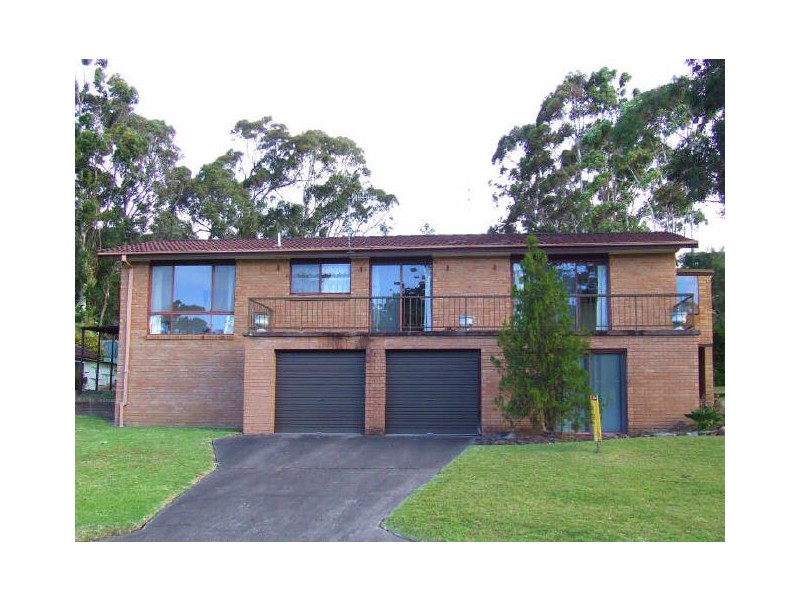 2 Bombora Crescent, Mollymook NSW 2539