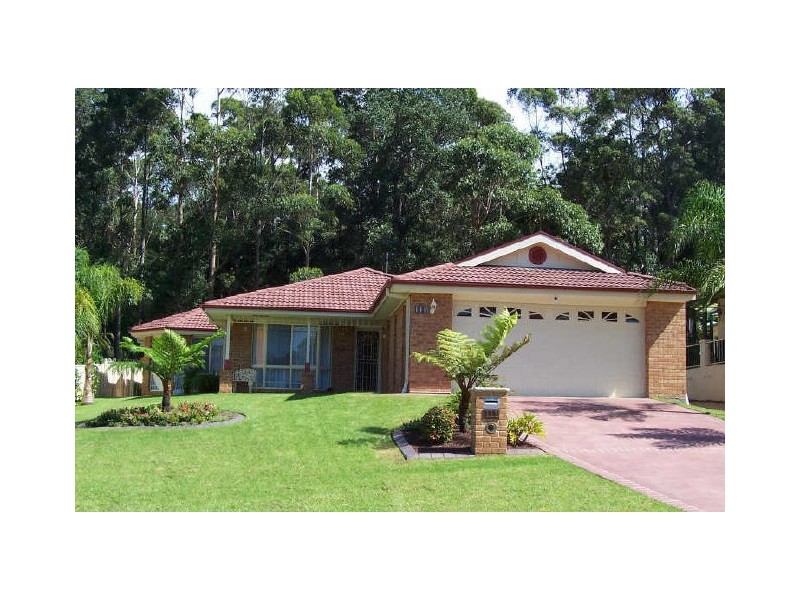 111 Leo Drive, Narrawallee NSW 2539