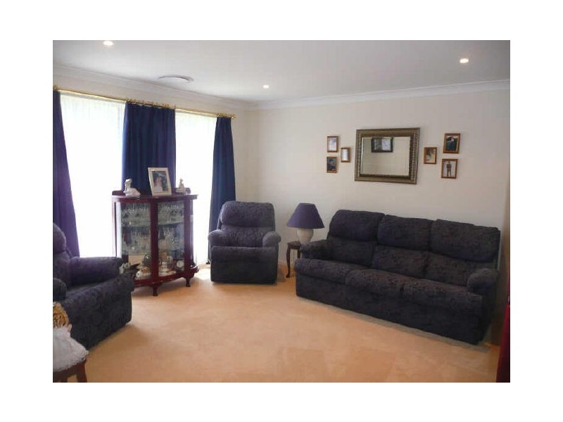 3 Lockhart Avenue, Mollymook NSW 2539