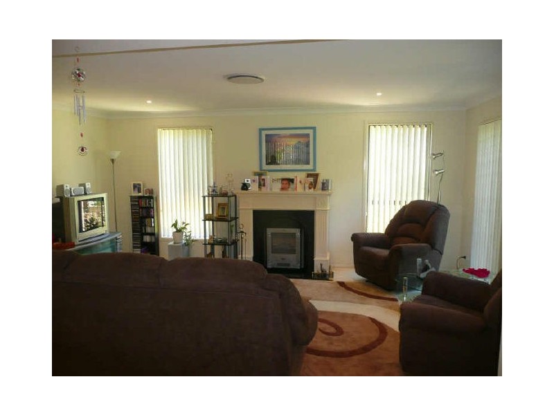 3 Lockhart Avenue, Mollymook NSW 2539