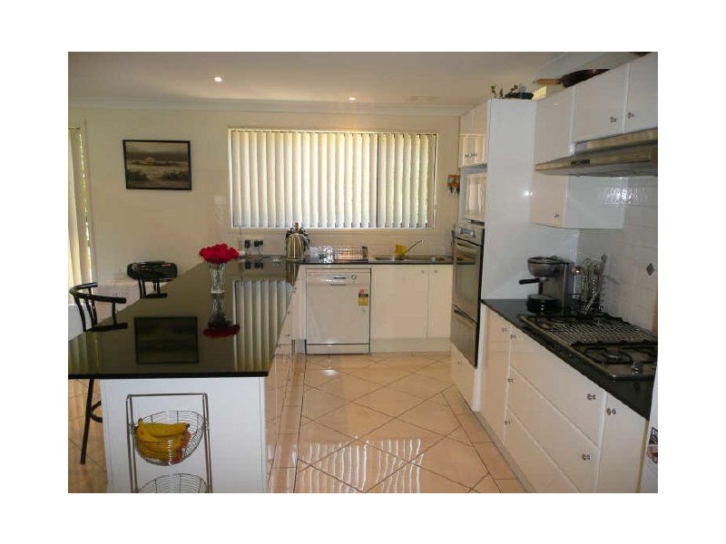 3 Lockhart Avenue, Mollymook NSW 2539