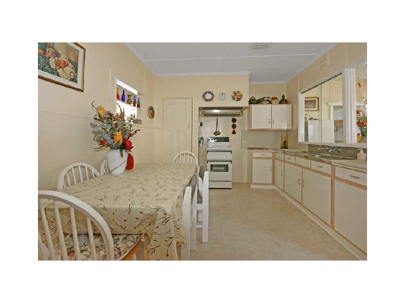 32 McDonald Parade, Burrill Lake NSW 2539