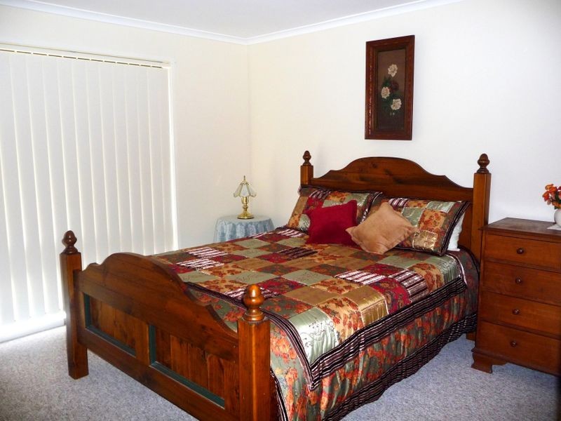 4 Casuarina Close, Burrill Lake NSW 2539