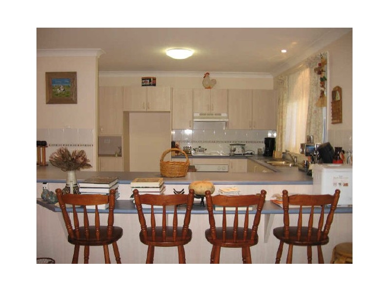 5 Alma Avenue, Fishermans Paradise NSW 2539