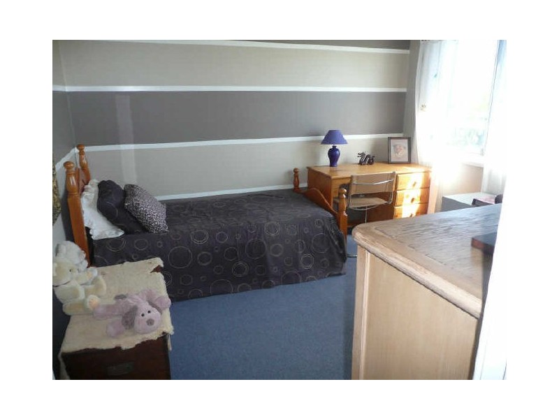 11 Skillman Place, Mollymook NSW 2539