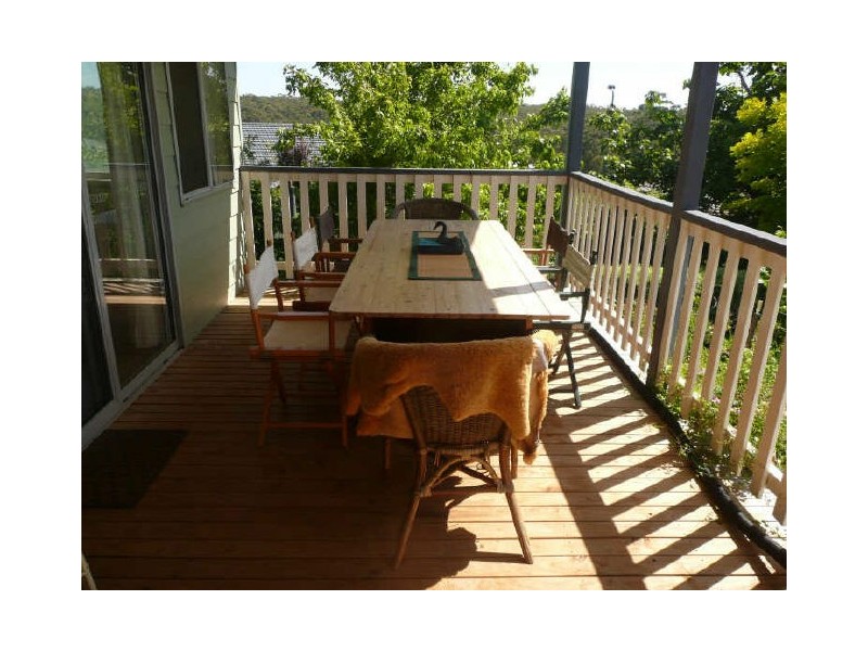 11 Skillman Place, Mollymook NSW 2539