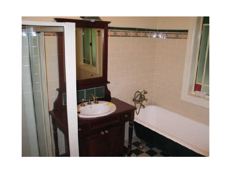 2 Kendall Crescent, Burrill Lake NSW 2539