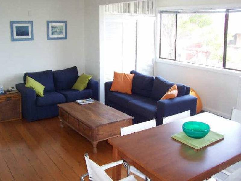 12 Jones Ave, Mollymook NSW 2539