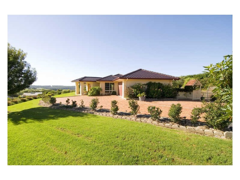 16 Hobbs Lane, Milton NSW 2538