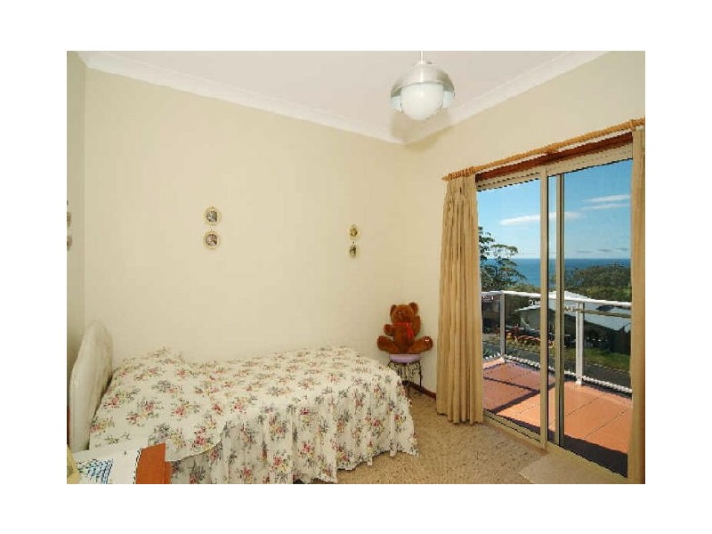 27 Pengana Crescent, Mollymook NSW 2539