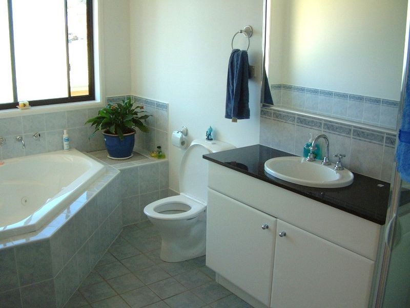 80 Golden Wattle Drive, Ulladulla NSW 2539