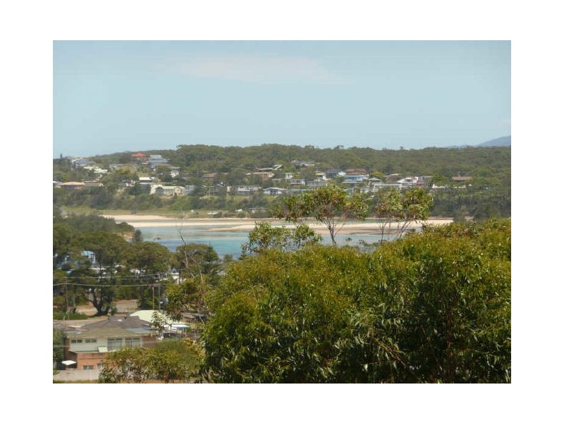 25 Canberra Crescent, Burrill Lake NSW 2539