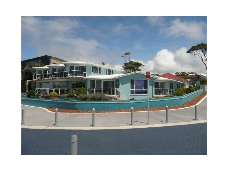 1 Golf Avenue, Mollymook NSW 2539