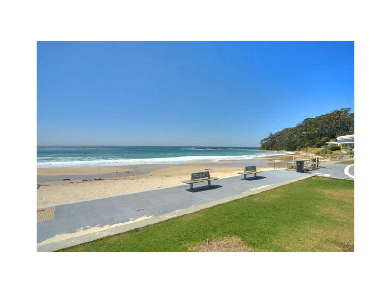 1 Golf Avenue, Mollymook NSW 2539
