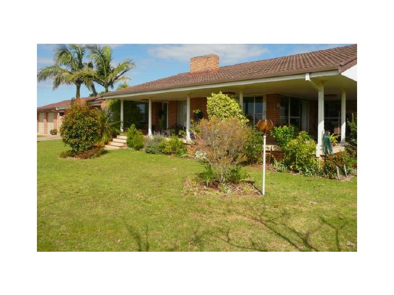 30 Combe Drive, Mollymook NSW 2539