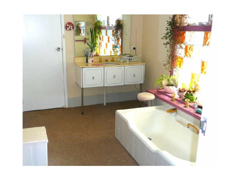 30 Combe Drive, Mollymook NSW 2539