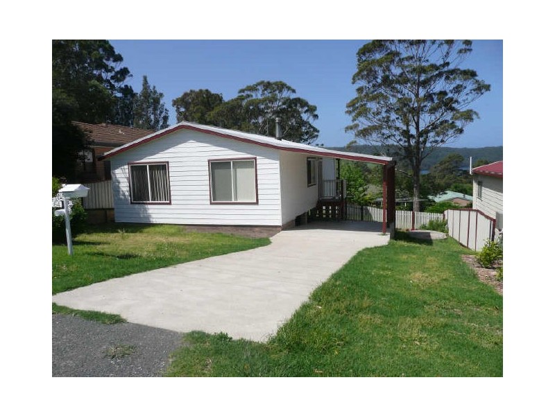 64 Cornfield Parade, Fishermans Paradise NSW 2539