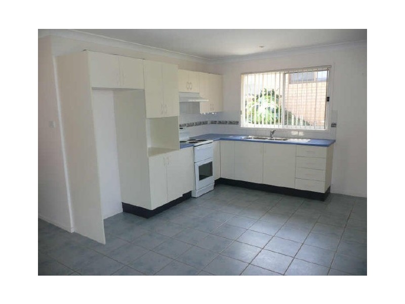 64 Cornfield Parade, Fishermans Paradise NSW 2539