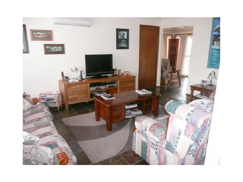 13 Walpole Avenue, Ulladulla NSW 2539