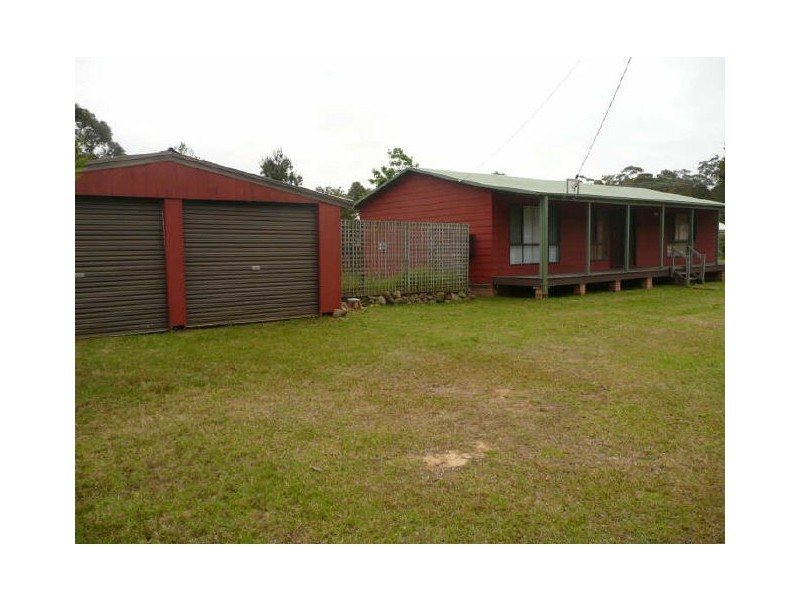 12 Venus Avenue, Lake Tabourie NSW 2539