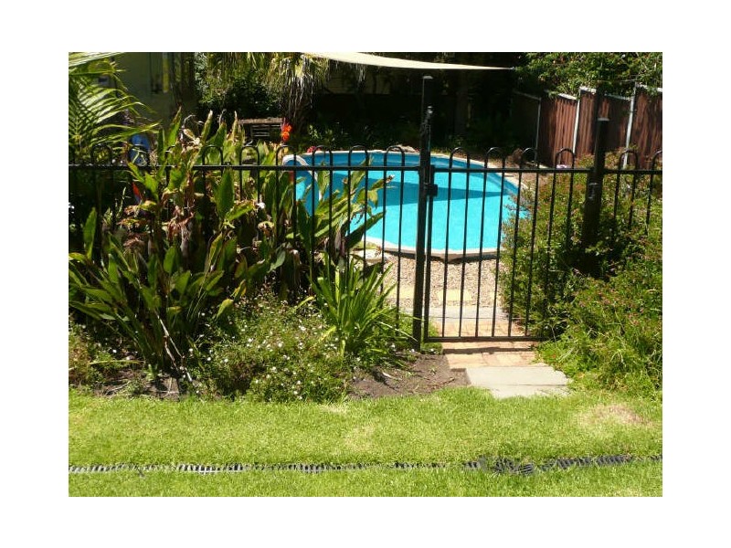 18 Cornfield Parade, Fishermans Paradise NSW 2539